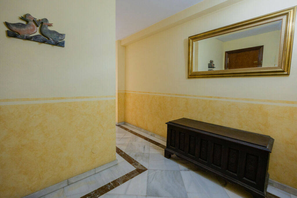 Middle Floor Apartment Marbella Málaga - image 26