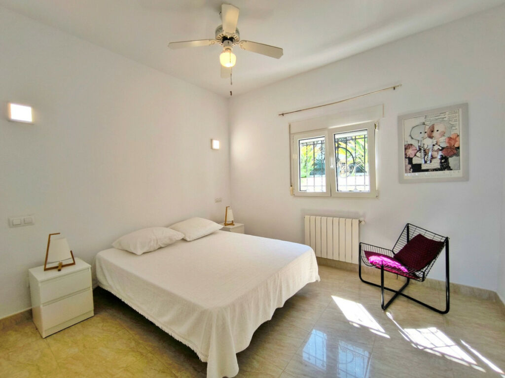 Detached Villa Denia Alicante - image 32