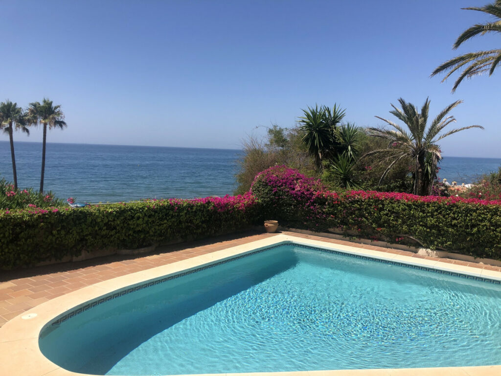 Detached Villa Calahonda Málaga - image 26
