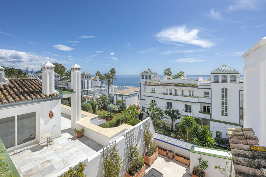 Penthouse Duplex Estepona Málaga - image 26