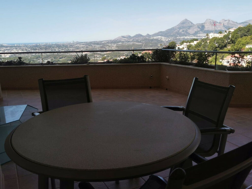 Middle Floor Apartment Altea Alicante - image 26