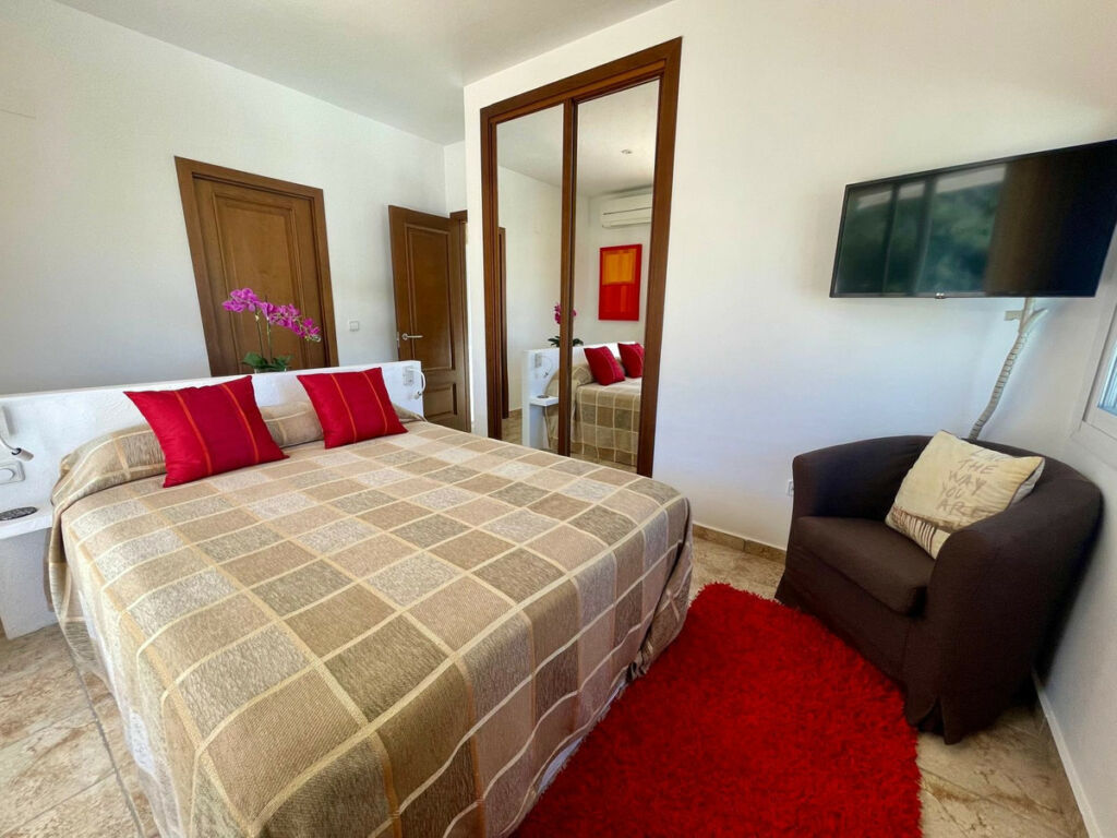 Detached Villa El Portet Alicante - image 26