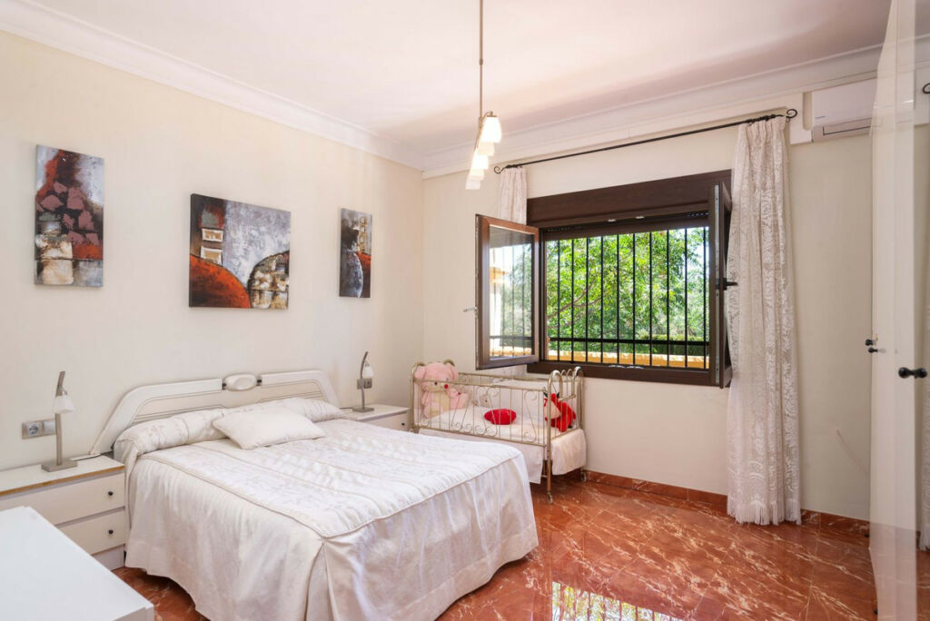 Detached Villa Antequera Málaga - image 26