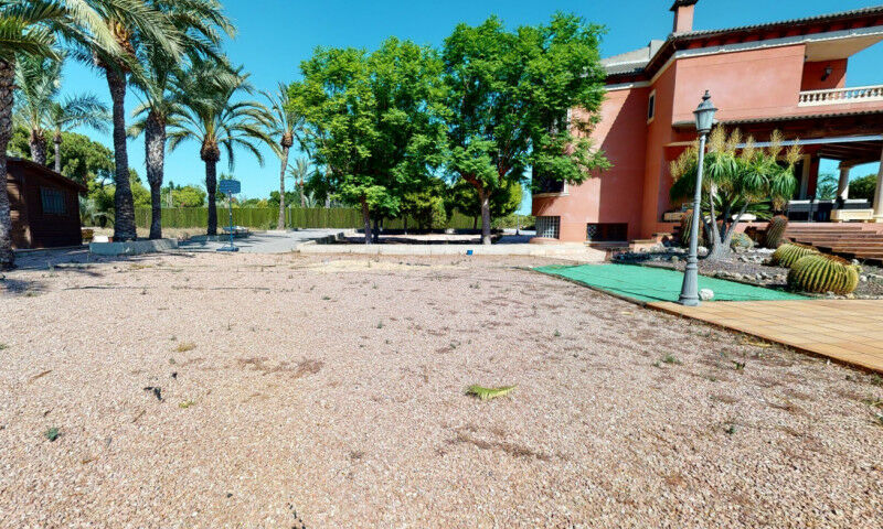Detached Villa Elche Alicante - image 35