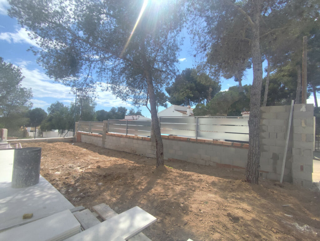 Detached Villa Pinar de Campoverde Alicante - image 27