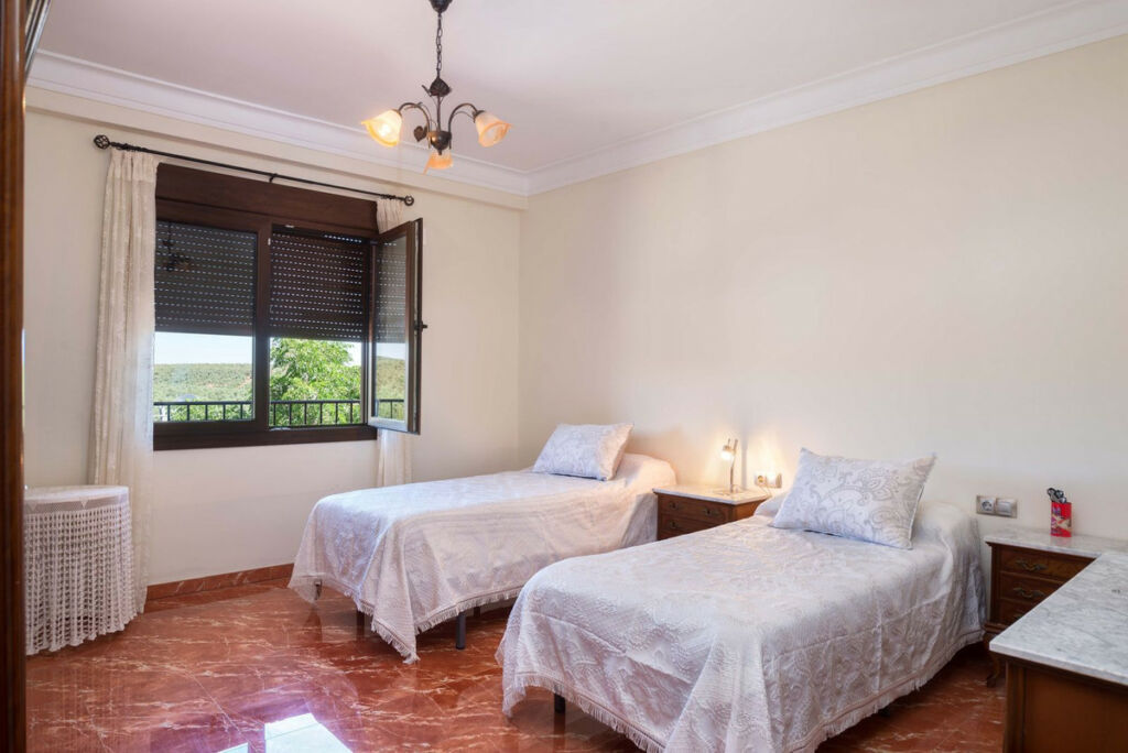 Detached Villa Antequera Málaga - image 27