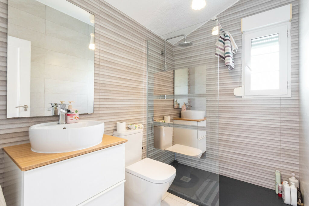 Detached Villa Cabo Roig Alicante - image 27