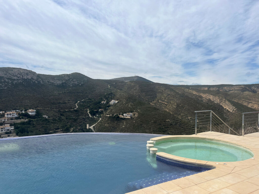 Detached Villa Javea Alicante - image 27