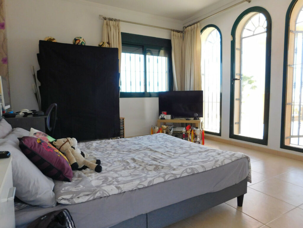 Detached Villa Ciudad Quesada Alicante - image 27