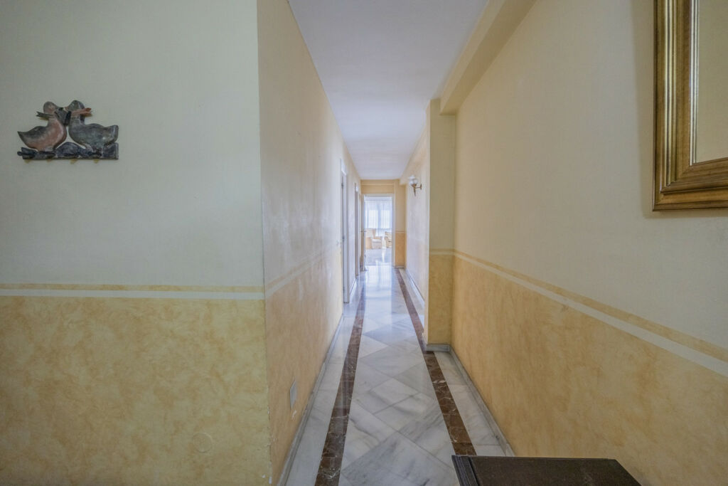 Middle Floor Apartment Marbella Málaga - image 27