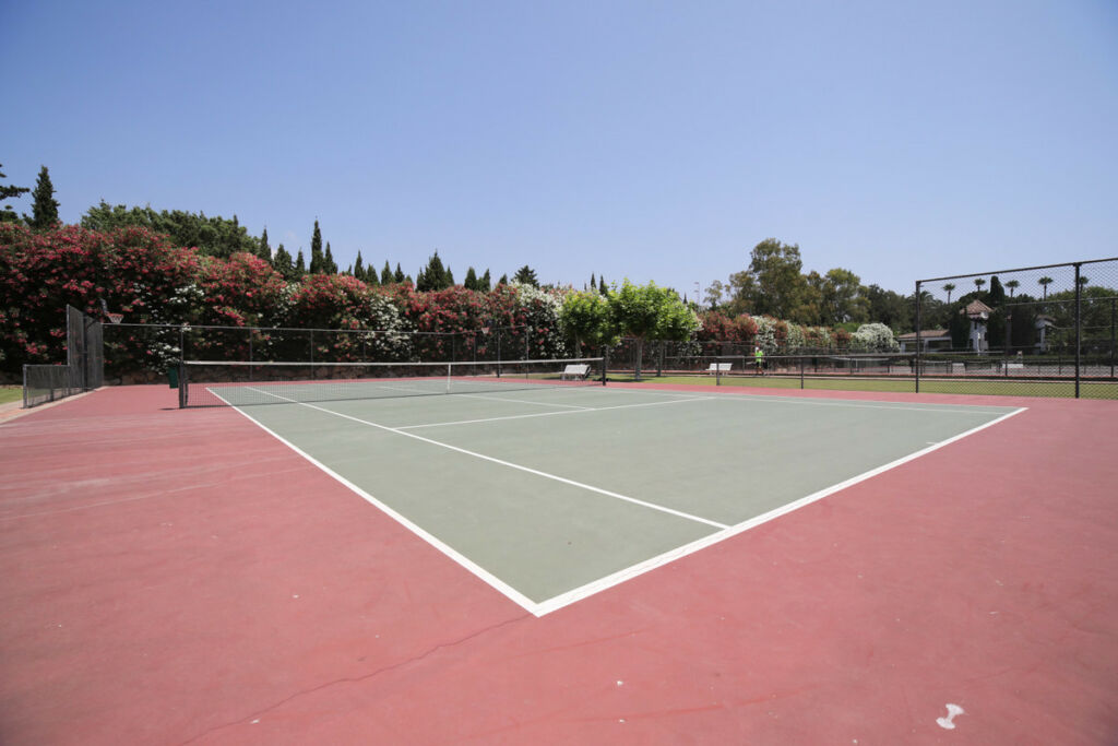 Ground Floor Apartment Estepona Málaga - image 27