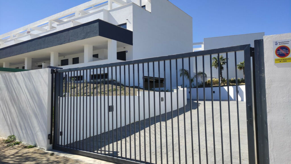 Penthouse Estepona Málaga - image 27
