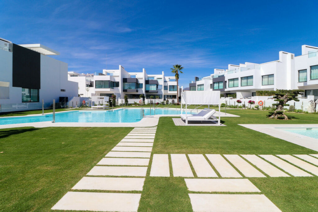 Townhouse Estepona Málaga - image 27