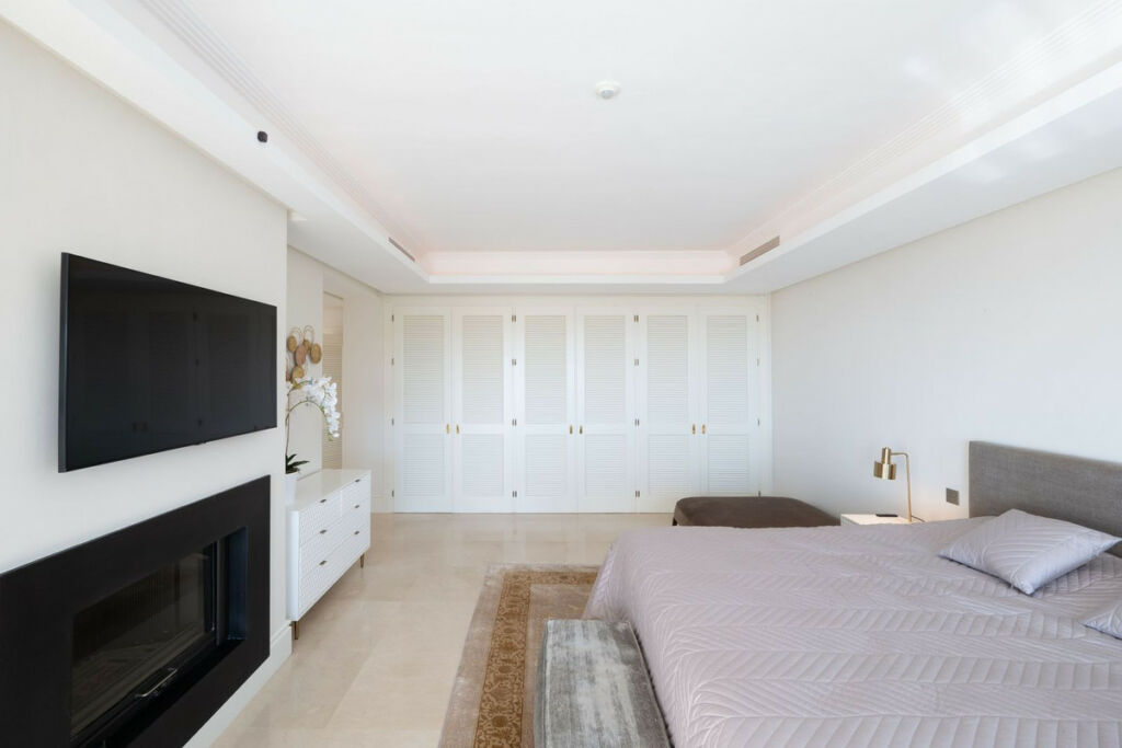 Detached Villa Marbella Málaga - image 28