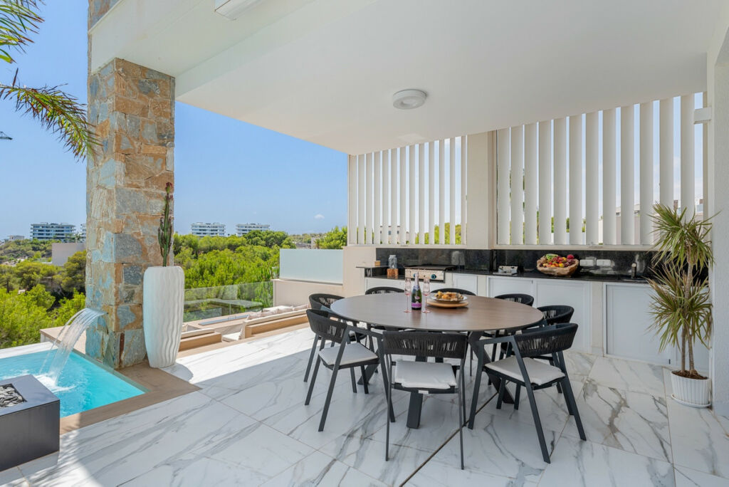 Detached Villa Las Colinas Golf Alicante - image 27