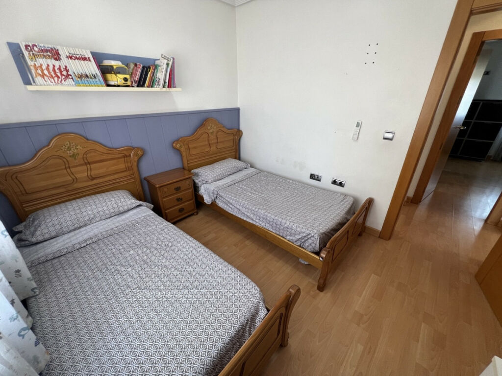 Semi-Detached House Torrevieja Alicante - image 28