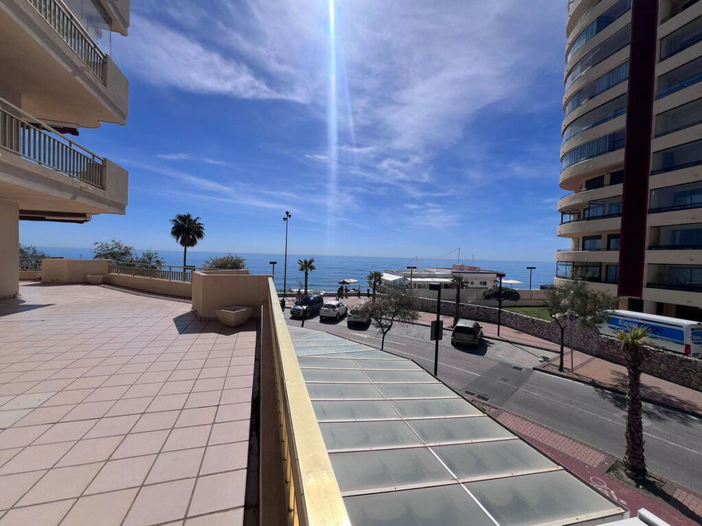 Middle Floor Apartment Fuengirola Málaga - image 28