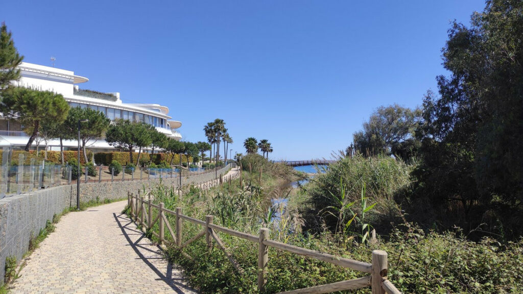 Penthouse Estepona Málaga - image 28