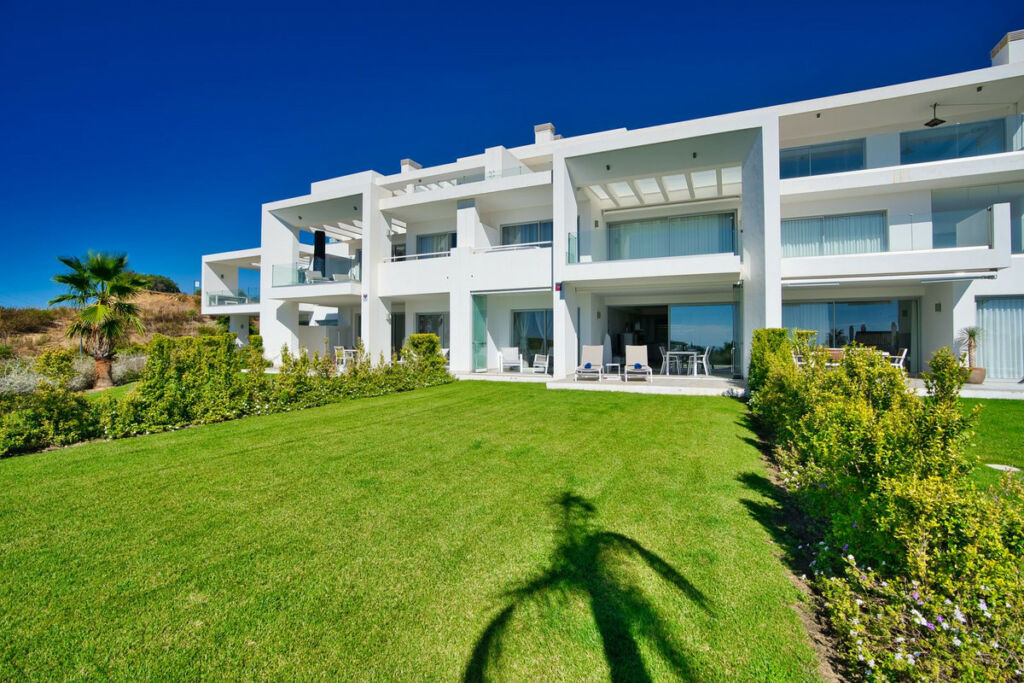 Ground Floor Apartment Estepona Málaga - image 28