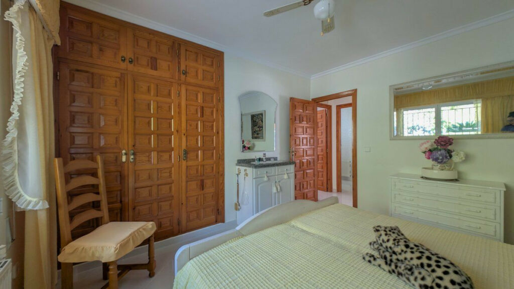 Detached Villa Calpe Alicante - image 25