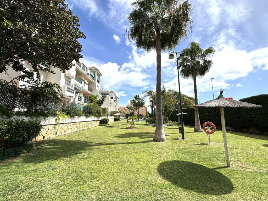 Ground Floor Apartment Puerto Banús Málaga - image 29