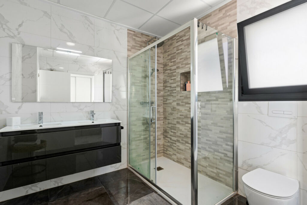 Detached Villa Los Montesinos Alicante - image 28