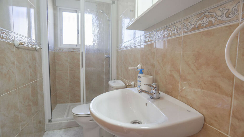 Detached Villa Villamartin Alicante - image 29