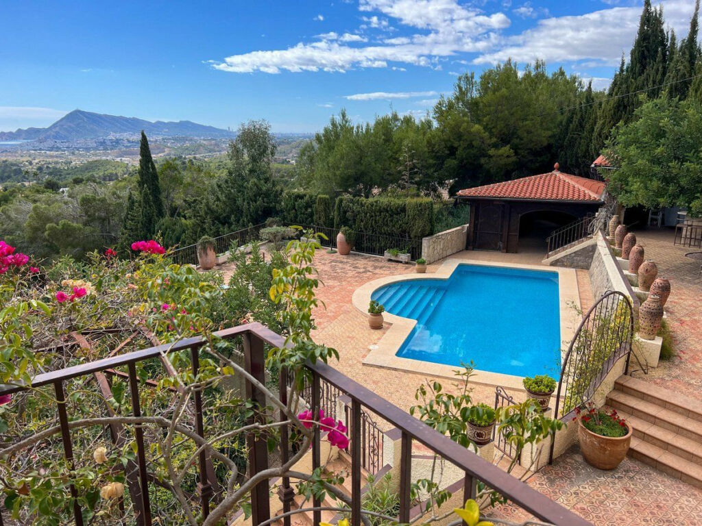 Detached Villa Altea Alicante - image 29