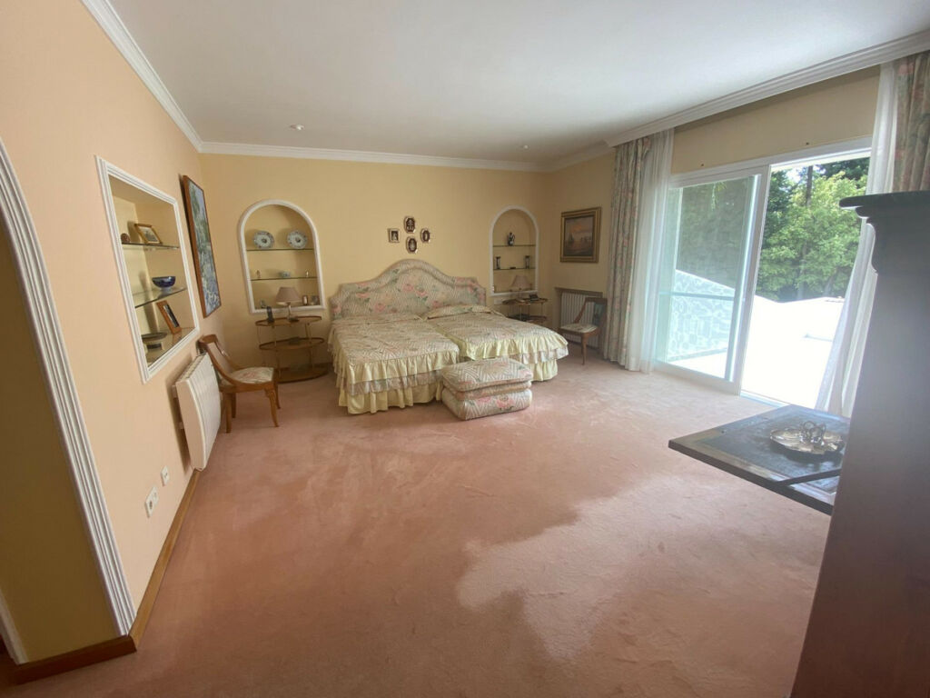 Detached Villa Guadalmina Baja Málaga - image 29