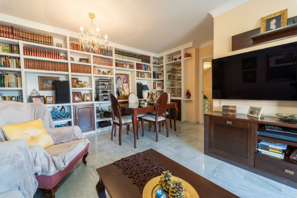 Middle Floor Apartment Málaga Málaga - image 3