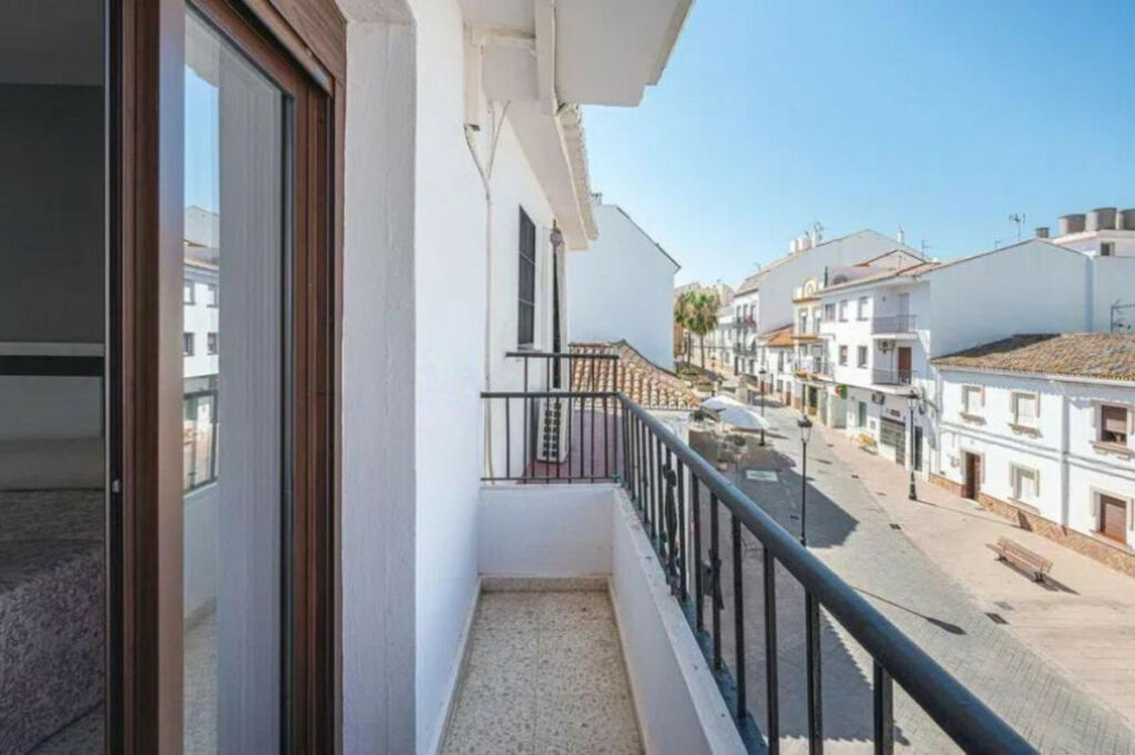Apartment Complex Manilva Málaga - image 3