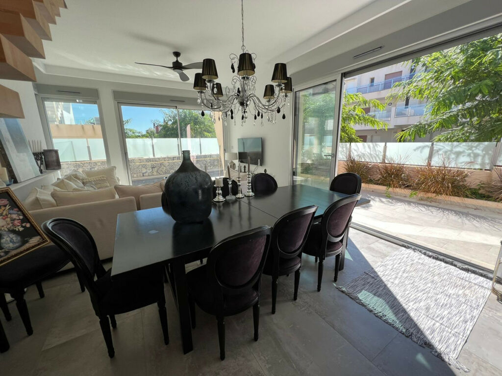 Detached Villa Mil Palmeras Alicante