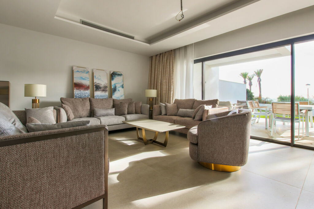 Townhouse Estepona Málaga - image 3