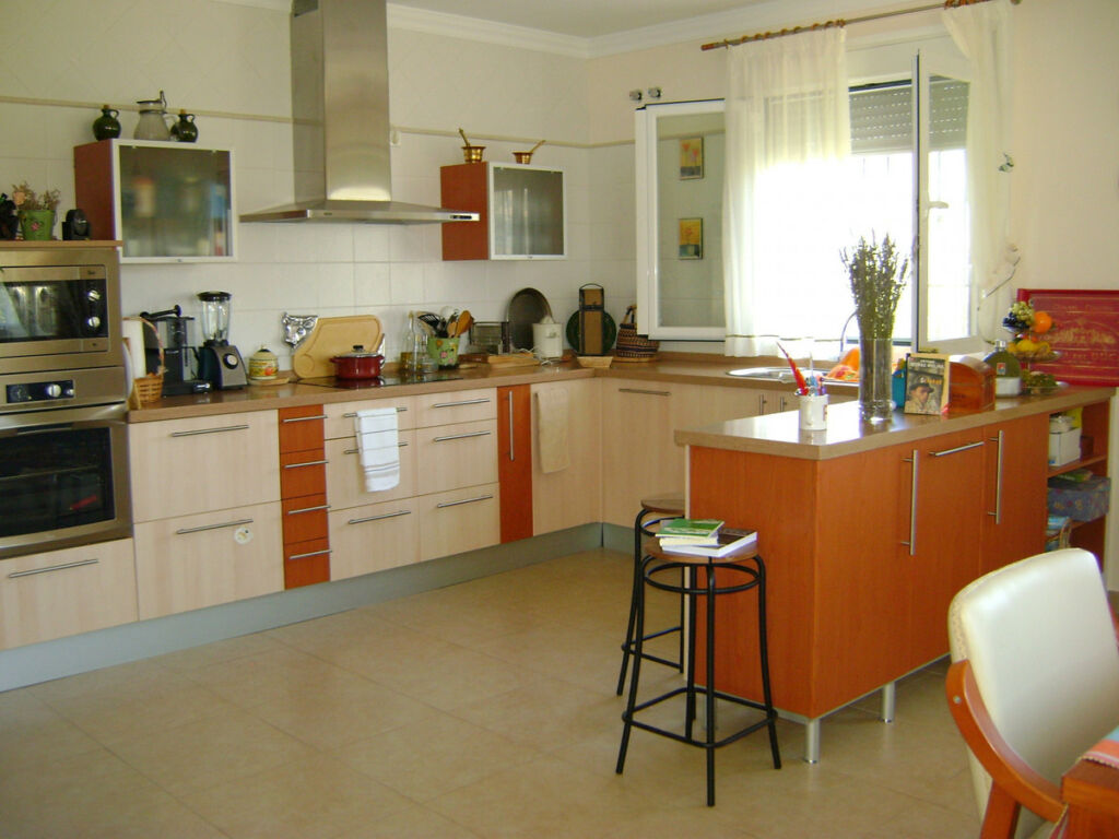 Detached Villa Cuevas del Becerro Málaga - image 3