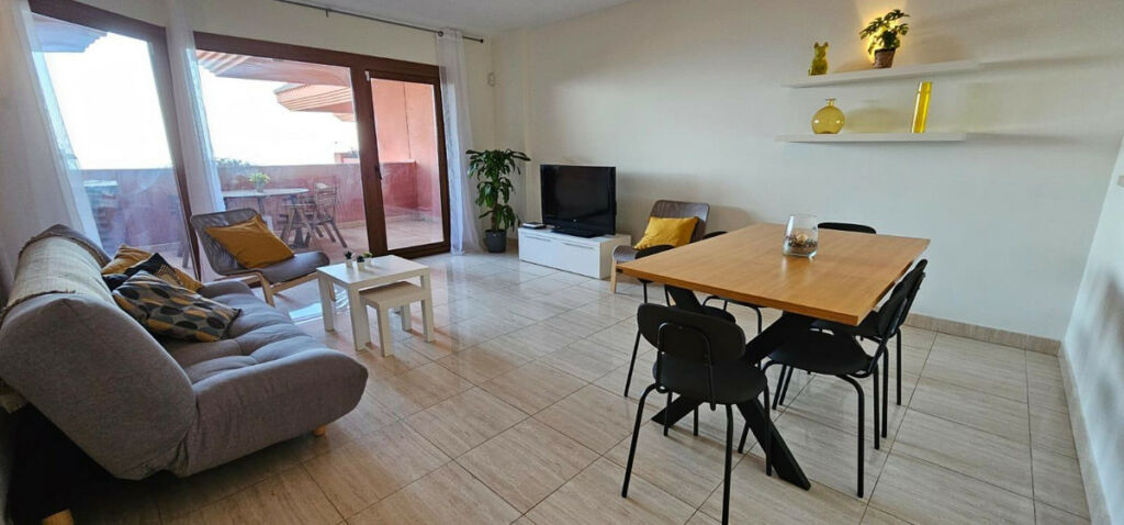 Penthouse Benalmadena Pueblo Málaga - image 3