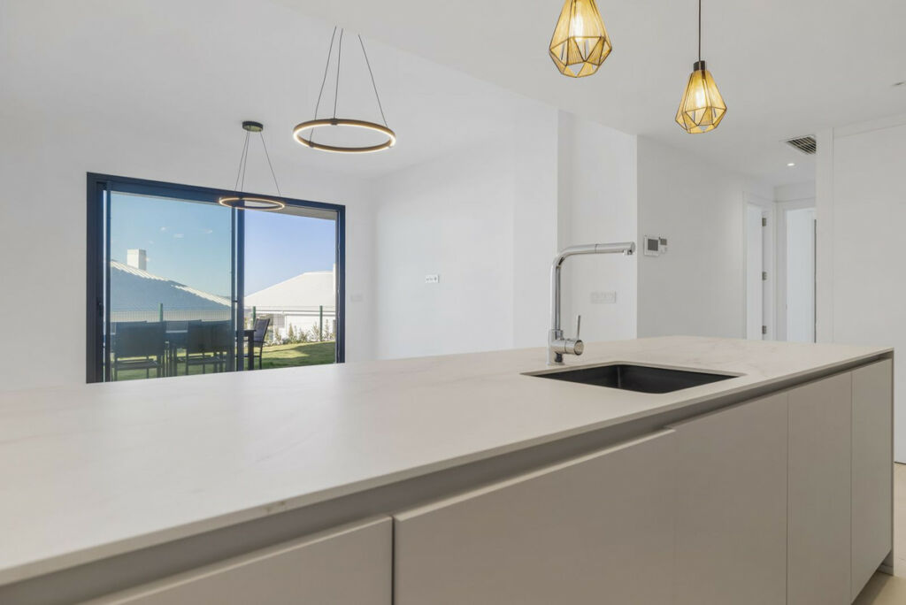 Ground Floor Apartment Fuengirola Málaga - image 10