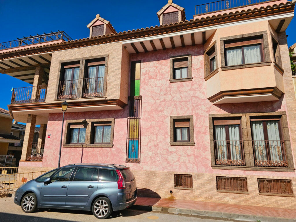 Detached Villa Daya Nueva Alicante - image 3