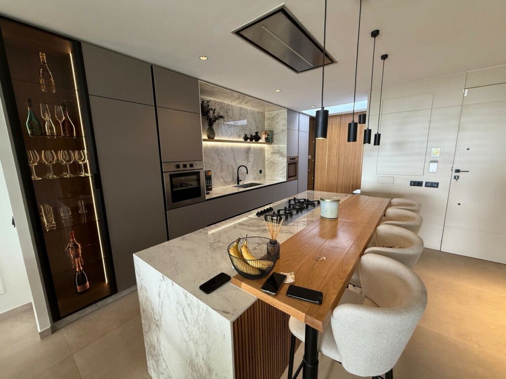 Townhouse Benahavís Málaga - image 4