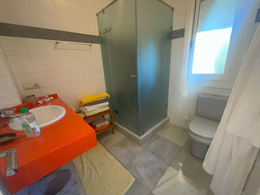 Detached Villa Sotogrande Alto Cádiz - image 3