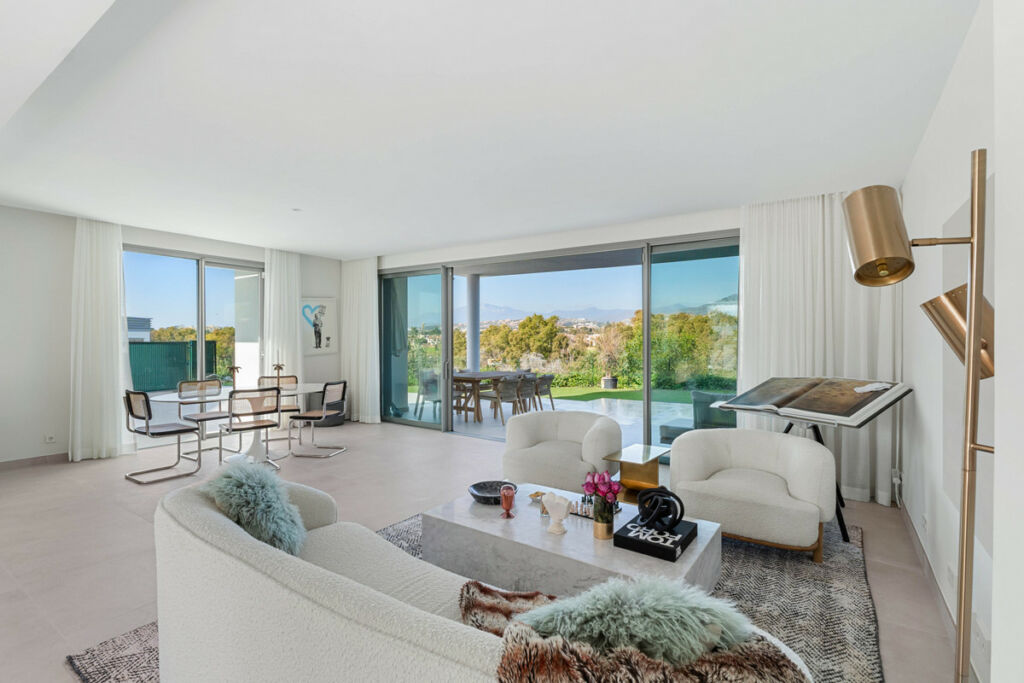Semi-Detached House Guadalmina Alta Málaga - image 3