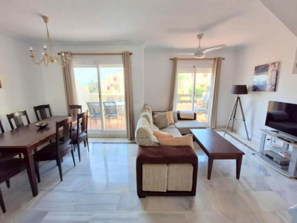 Penthouse Duplex Casares Málaga - image 3