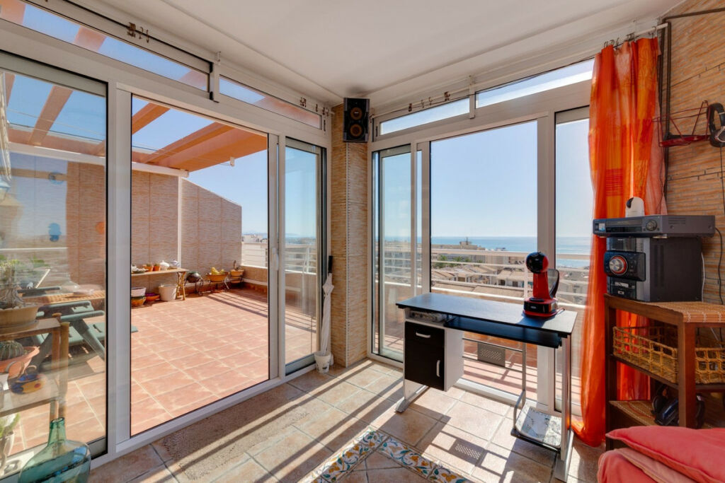 Penthouse Duplex Guardamar del Segura Alicante - image 3