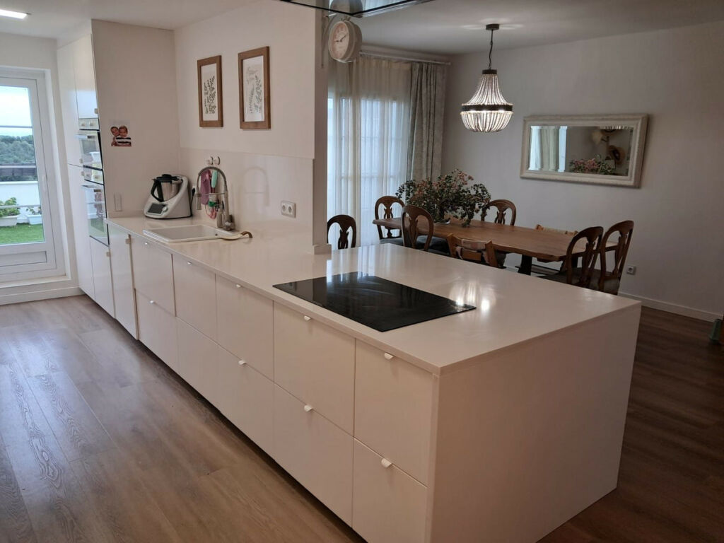 Penthouse La Alcaidesa Cádiz - image 3