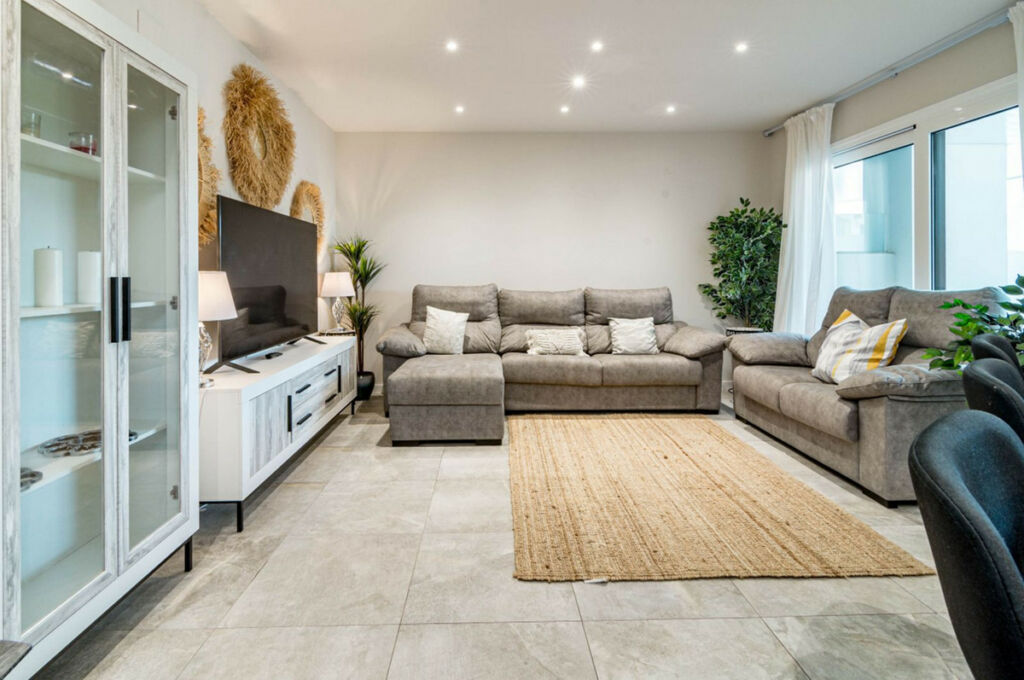 Ground Floor Apartment Marbella Málaga - image 3