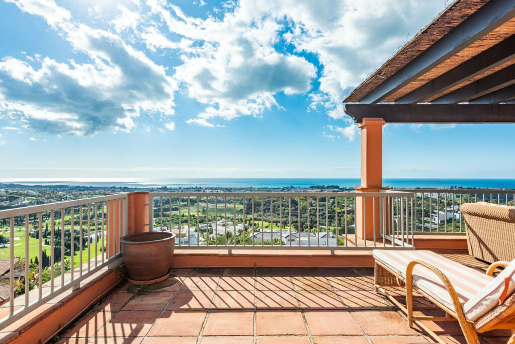 Penthouse Los Flamingos Málaga - image 3