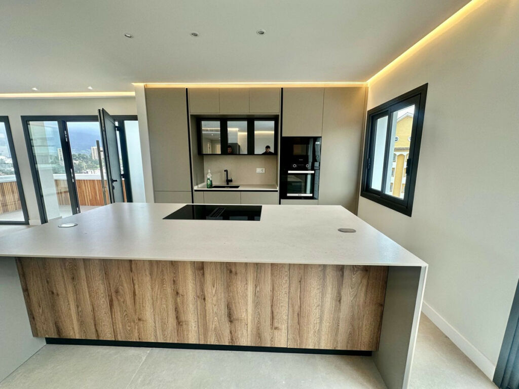 Penthouse Nueva Andalucía Málaga - image 8