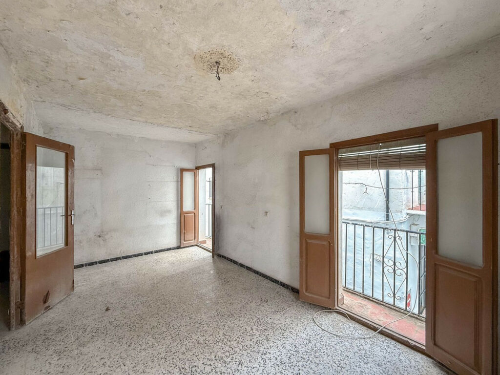 Townhouse Tolox Málaga - image 3
