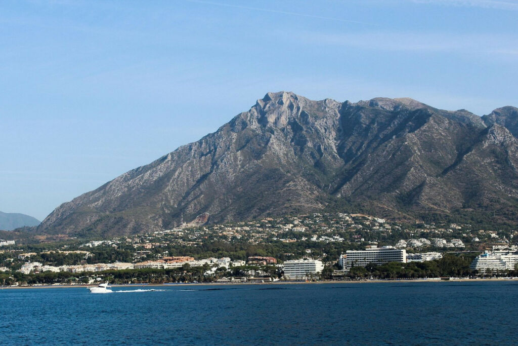 Residential Plot Marbella Málaga - image 3