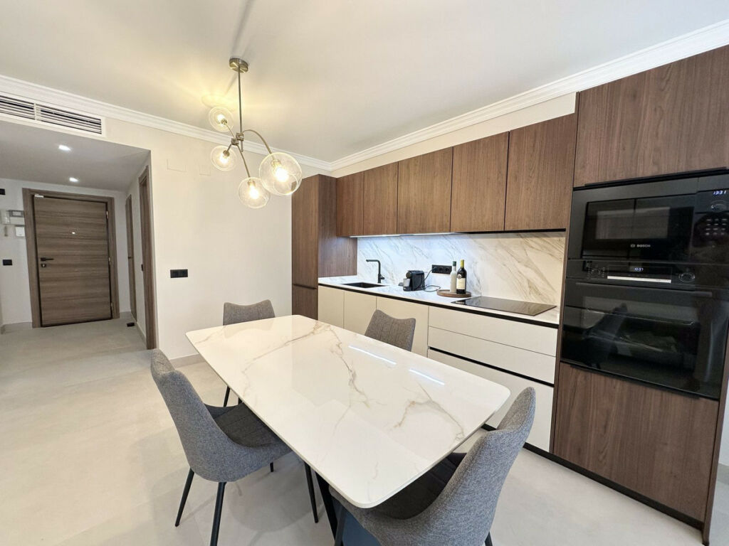 Ground Floor Apartment San Pedro de Alcántara Málaga - image 3