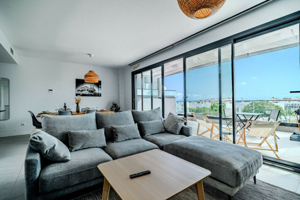 Penthouse Estepona Málaga - image 3